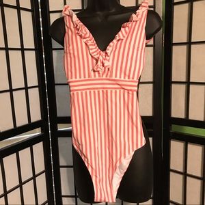 NEW - Cupshe 1 Piece Pink & White Swimsuit